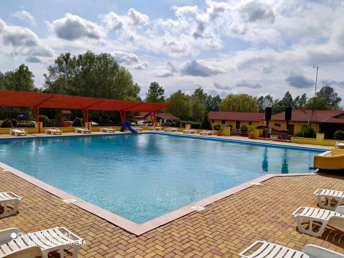 Ligetalja Termal Hotel Peneszlek Exterior photo